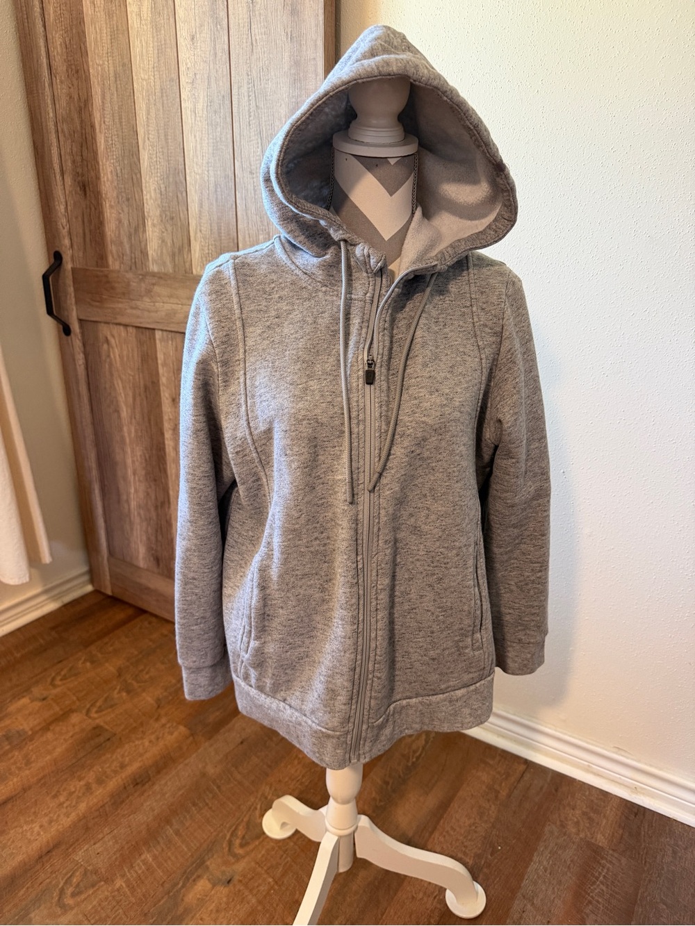 Figs Large hoodie full zip jacket gray sweatshirt cotton blend scrub jacket